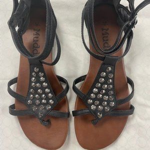 Mudd sandals